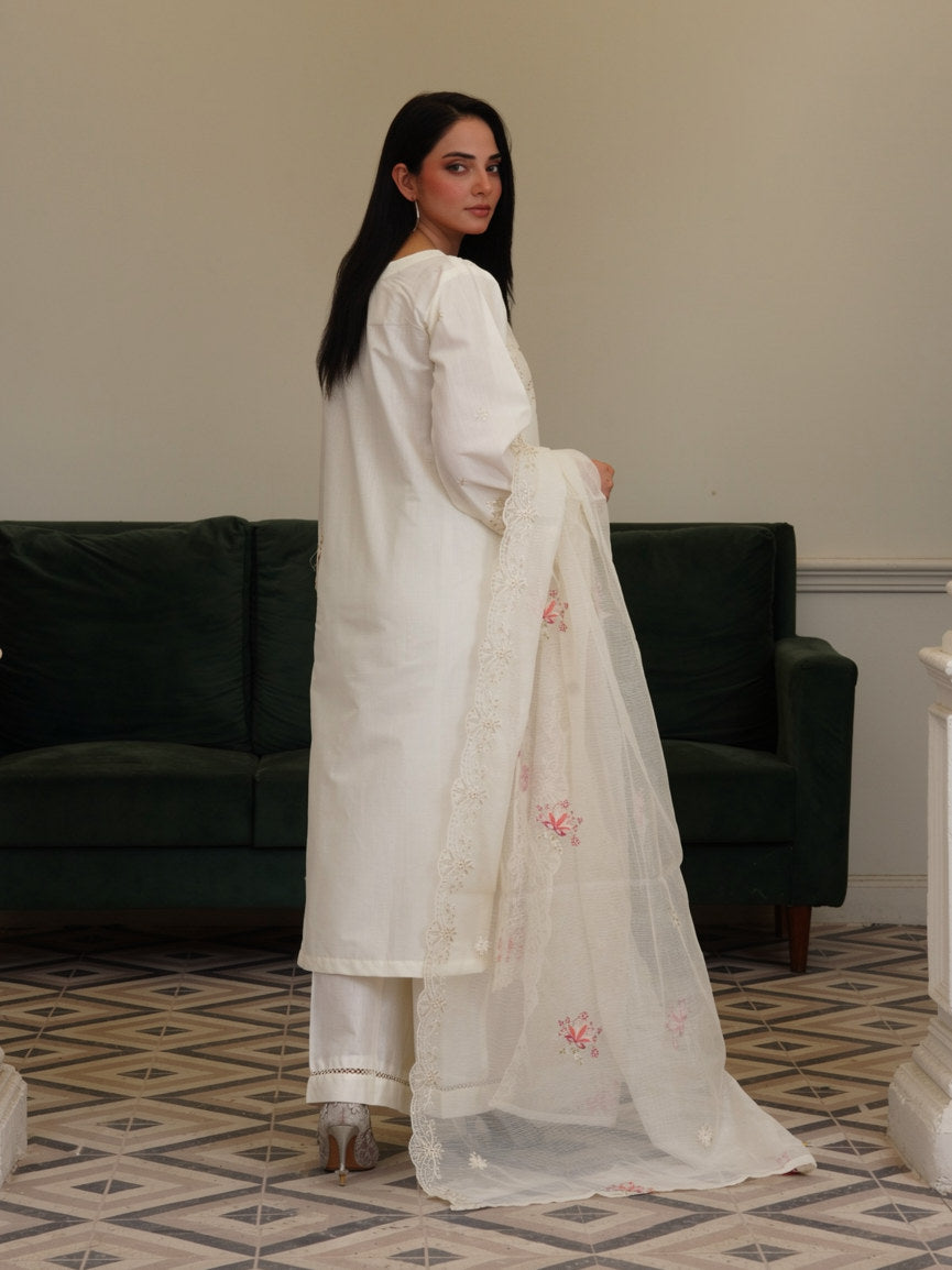 Ivory Blossom Embroidered Cotton Lawn 3-Piece Suit