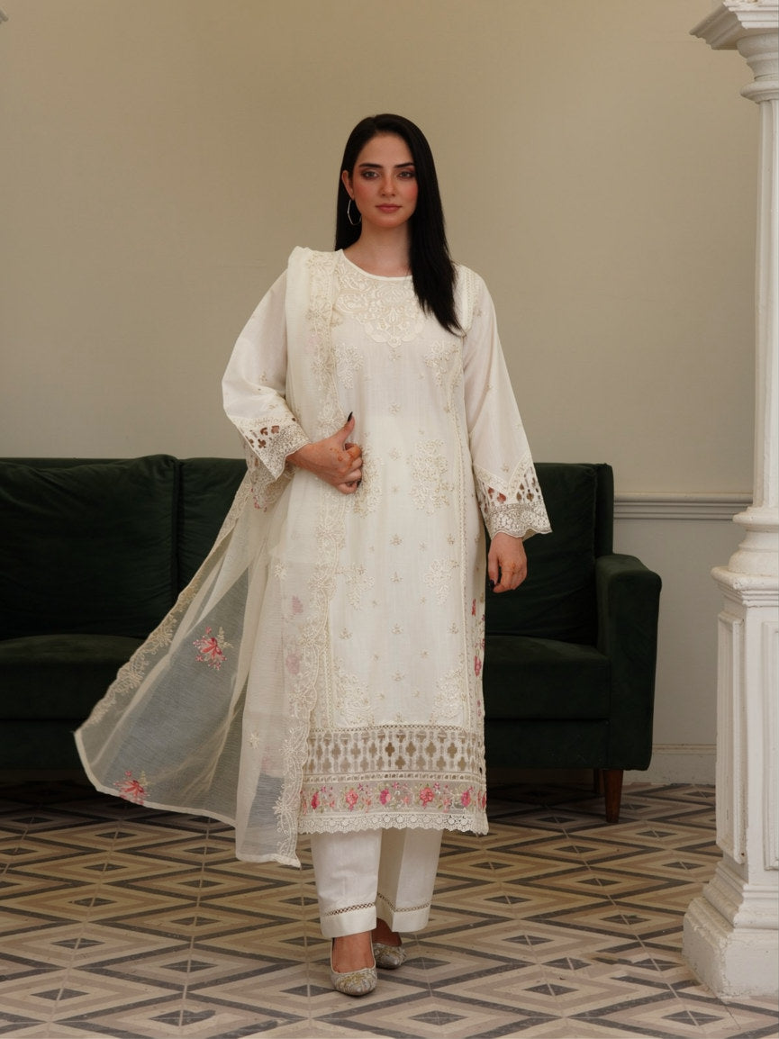 Ivory Blossom Embroidered Cotton Lawn 3-Piece Suit